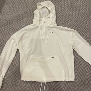 NIKE DRI-FIT WOMENS HALF ZIP PULLOVER